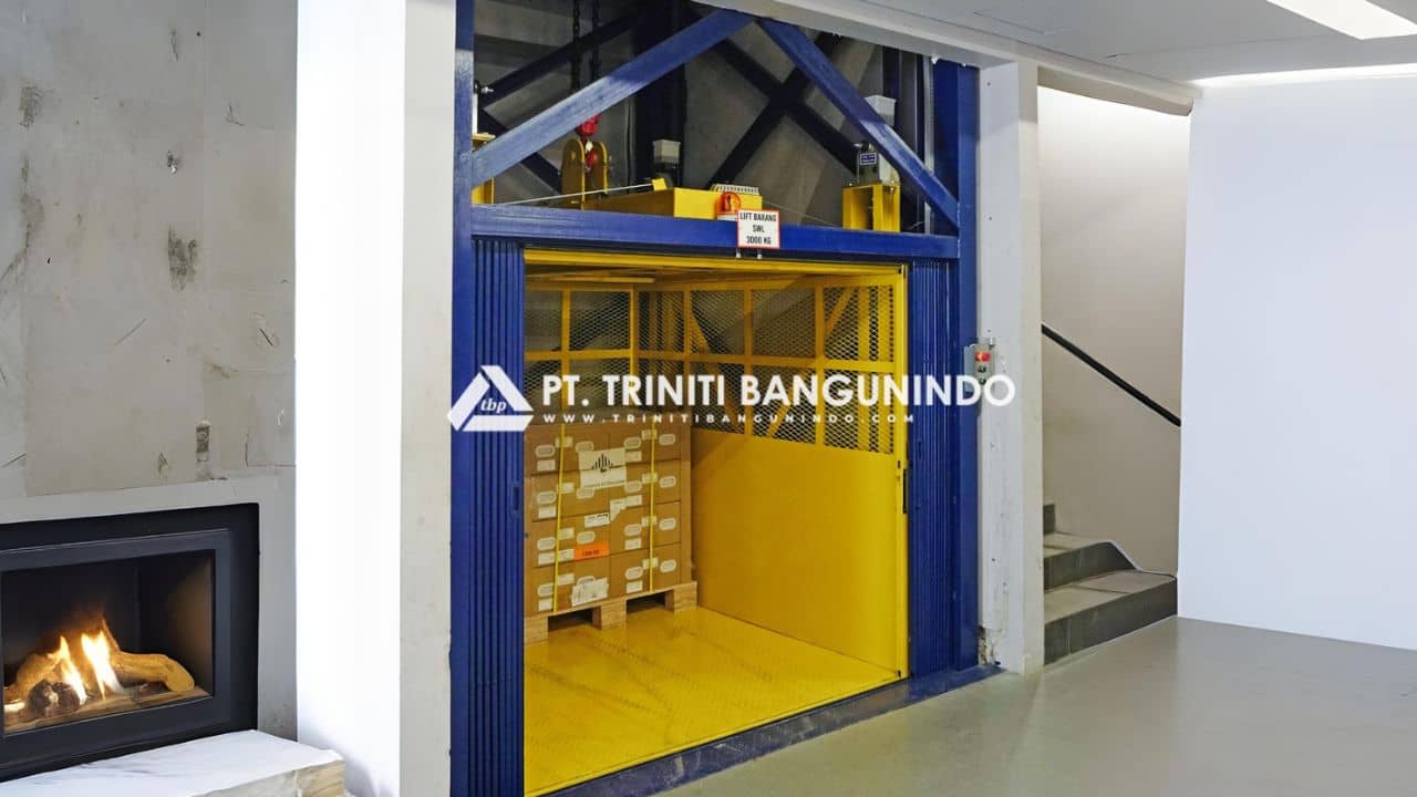 Cargo Lift: Solusi Efisiensi Logistik di Gudang & Pabrik