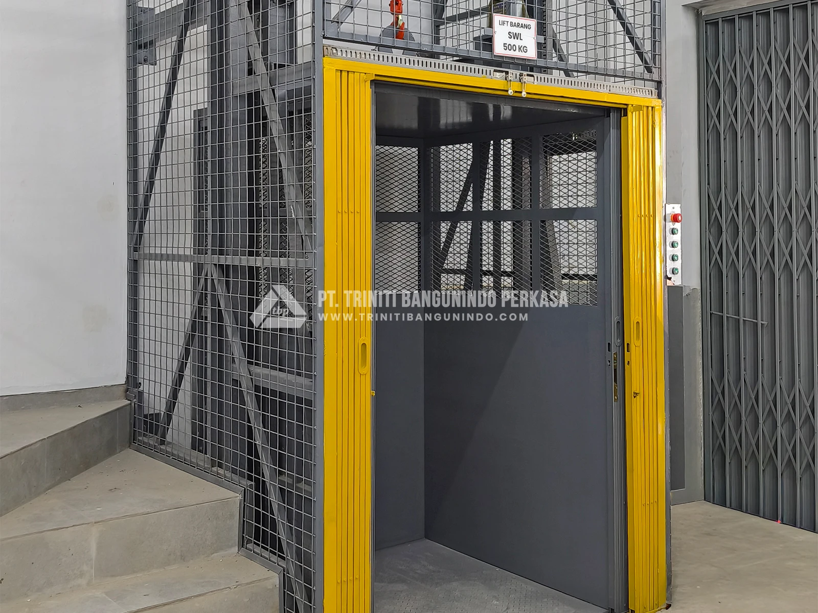 Lift Barang