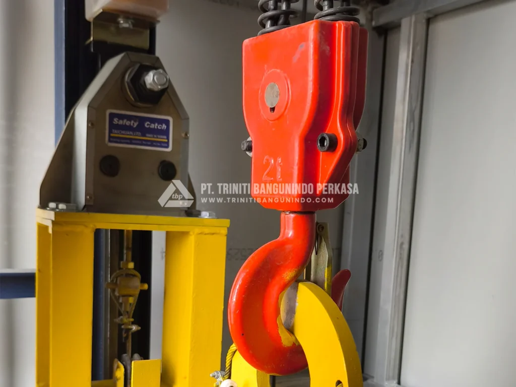 Sistem penggerak dan komponen Lift Barang Triniti